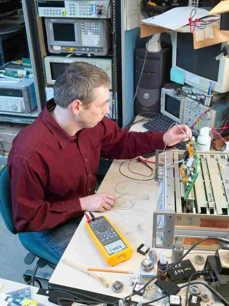 Fluke 287/EUR Multimètre Numérique RMS Avec Enregistrement Des Données Et Douilleture Des Tendances 6 Fluke 287/EUR Multimètre Numérique RMS Avec Enregistrement Des Données Et Douilleture Des Tendances – Image 4