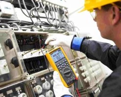 Fluke 289/EUR Multimètre Numérique RMS Avec Enregistrement Des Données Et Douilleture Des Tendances -D’appareils de mesure Soldes 289 eur multimetre numerique rms avec enregistrement des donnees et douilleture des tendances 2