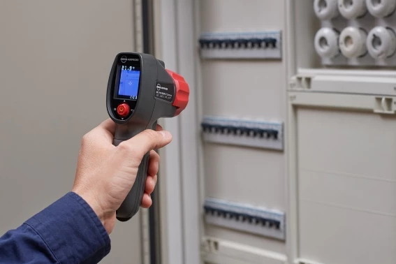 Beha-Amprobe Hygromètre Et Pyromètre 4909794 IRC-110-EUR Caméra D'imagerie Thermique -10°C à 500°C 5 Beha-Amprobe Hygromètre Et Pyromètre 4909794 IRC-110-EUR Caméra D'imagerie Thermique -10°C à 500°C – Image 3