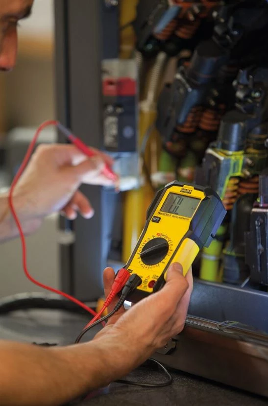 Stanley FMHT82565-0 FATMAX® Multimètre Numérique 6 Stanley FMHT82565-0 FATMAX® Multimètre Numérique – Image 4