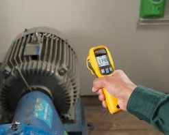 Hygromètre Et Pyromètre Thermomètre Infrarouge Multifonctionnel FLUKE-64 MAX -D’appareils de mesure Soldes thermometre infrarouge multifonctionnel fluke 64 max 2